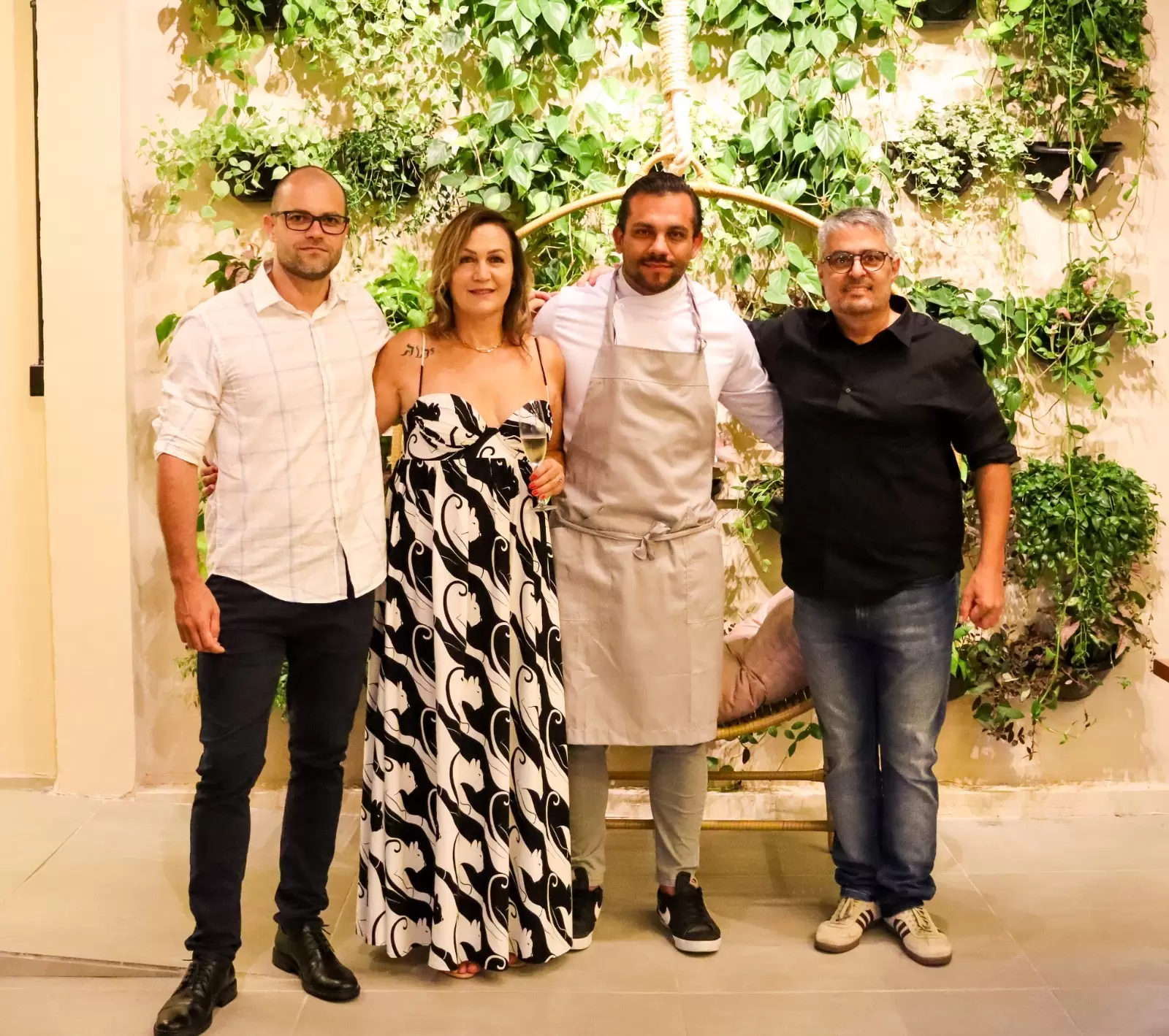 Apostando na revitalização da Lagoa da Conceição, Deep Rodízio inaugura levando o melhor da gastronomia japonesa para a região