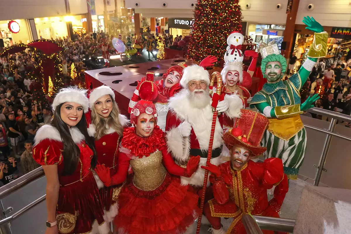 O Papai Noel está chegando no Floripa Shopping
