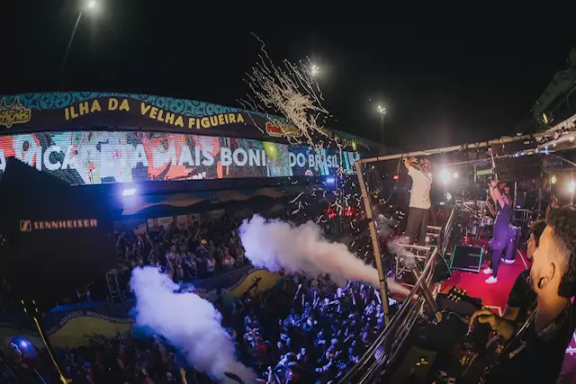 Foliões de todo o país marcam o segundo dia de Folianópolis