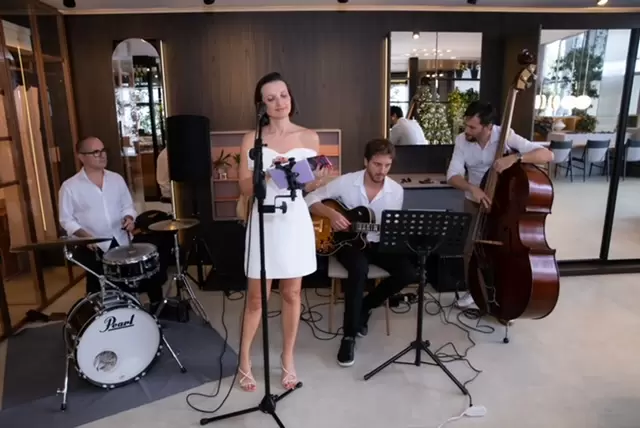 Primeira composição de Alice Tenfen, “Lonely” é lançada no Spotfy 