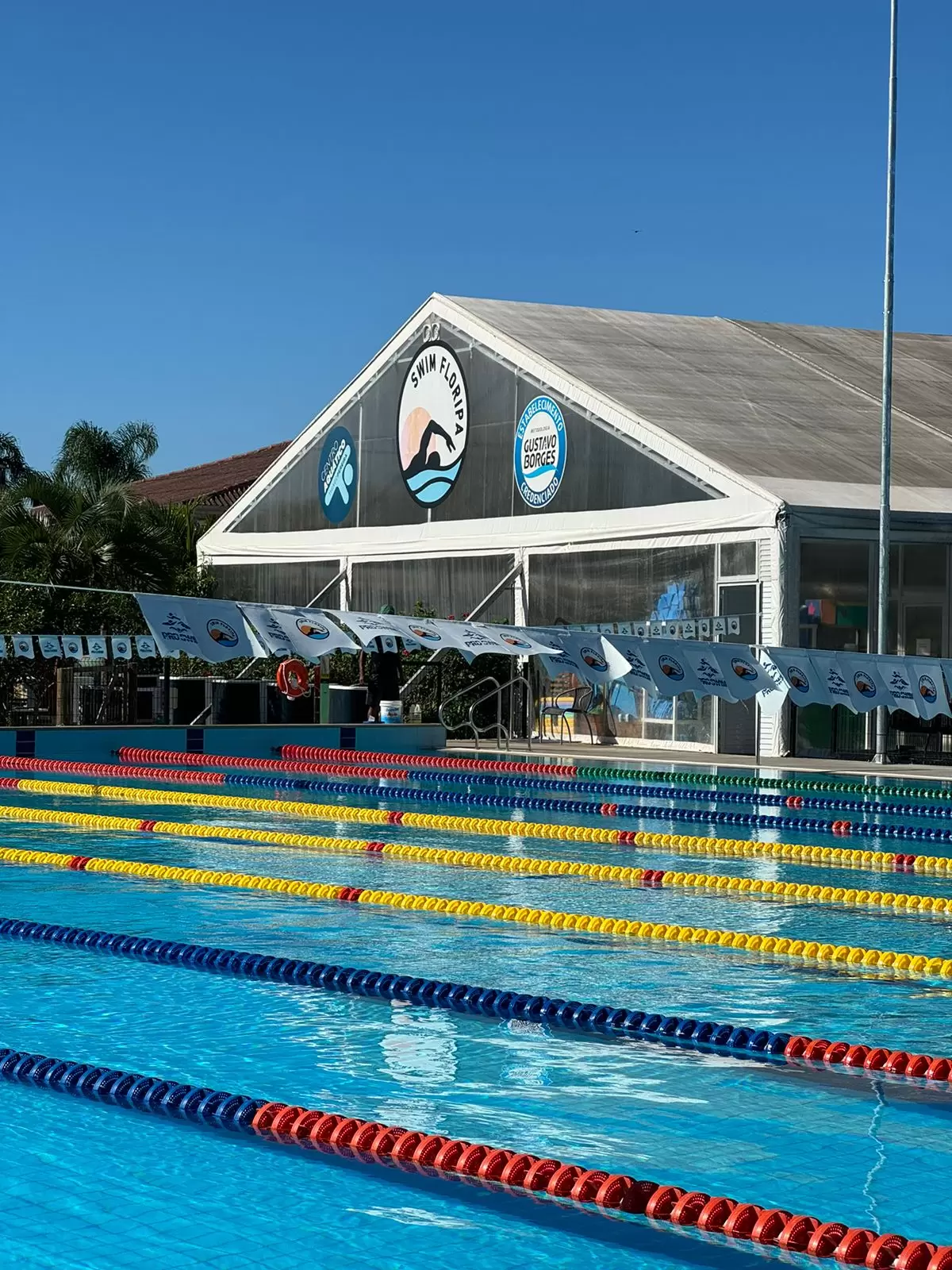 Florianópolis recebe competição estadual de natação neste sábado (04)