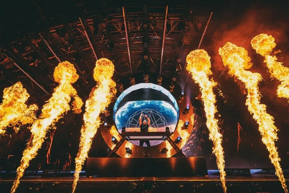 Armin van Buuren retorna ao Brasil como headliner do Nox na Arena Opus