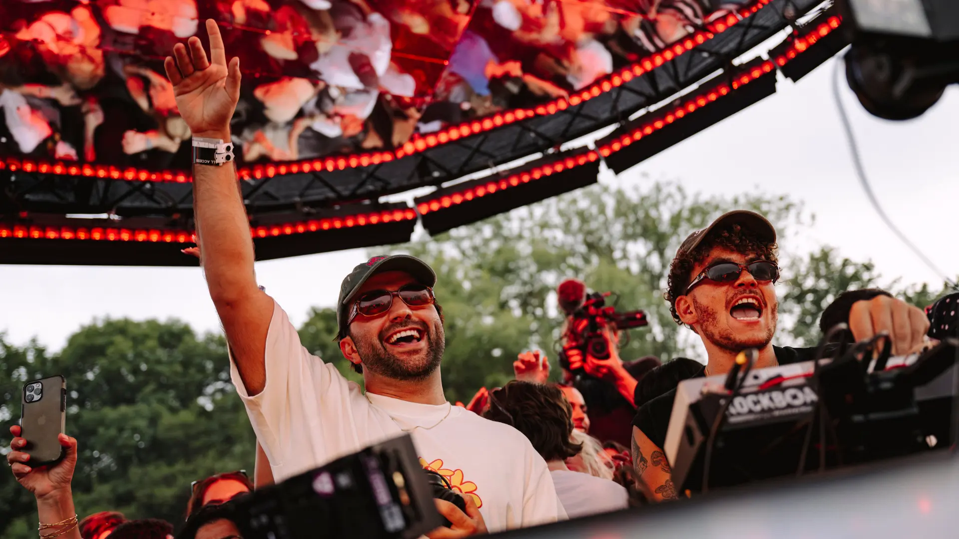 Duo holandês ANOTR estréia no Safari Beach Jurerê dia 27 de dezembro