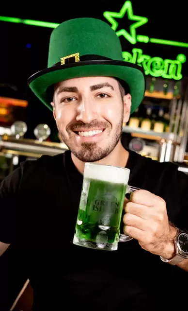 Top Market celebra o Saint Patrick's Day com música, diversão e chopp verde