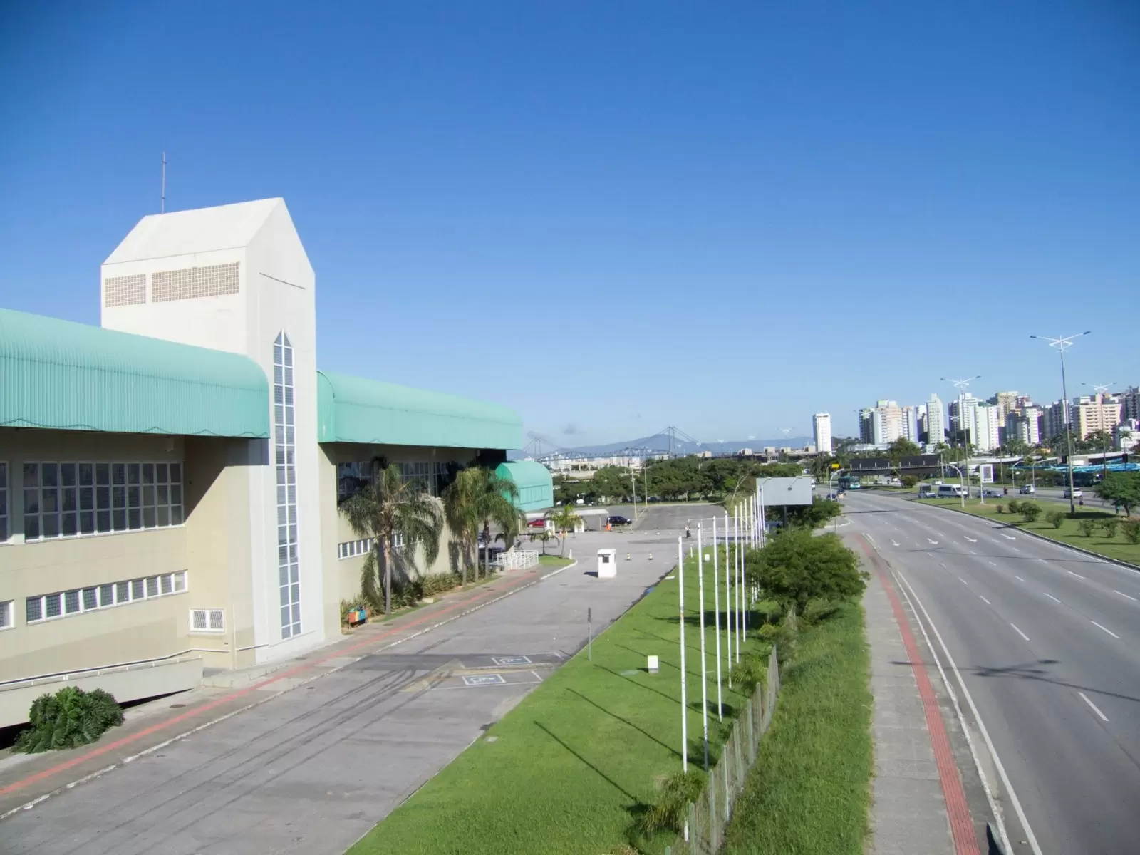 Salão do imóvel terá mais de 40 atividades entre palestras, talks e podcasts com autoridades do setor em Florianópolis