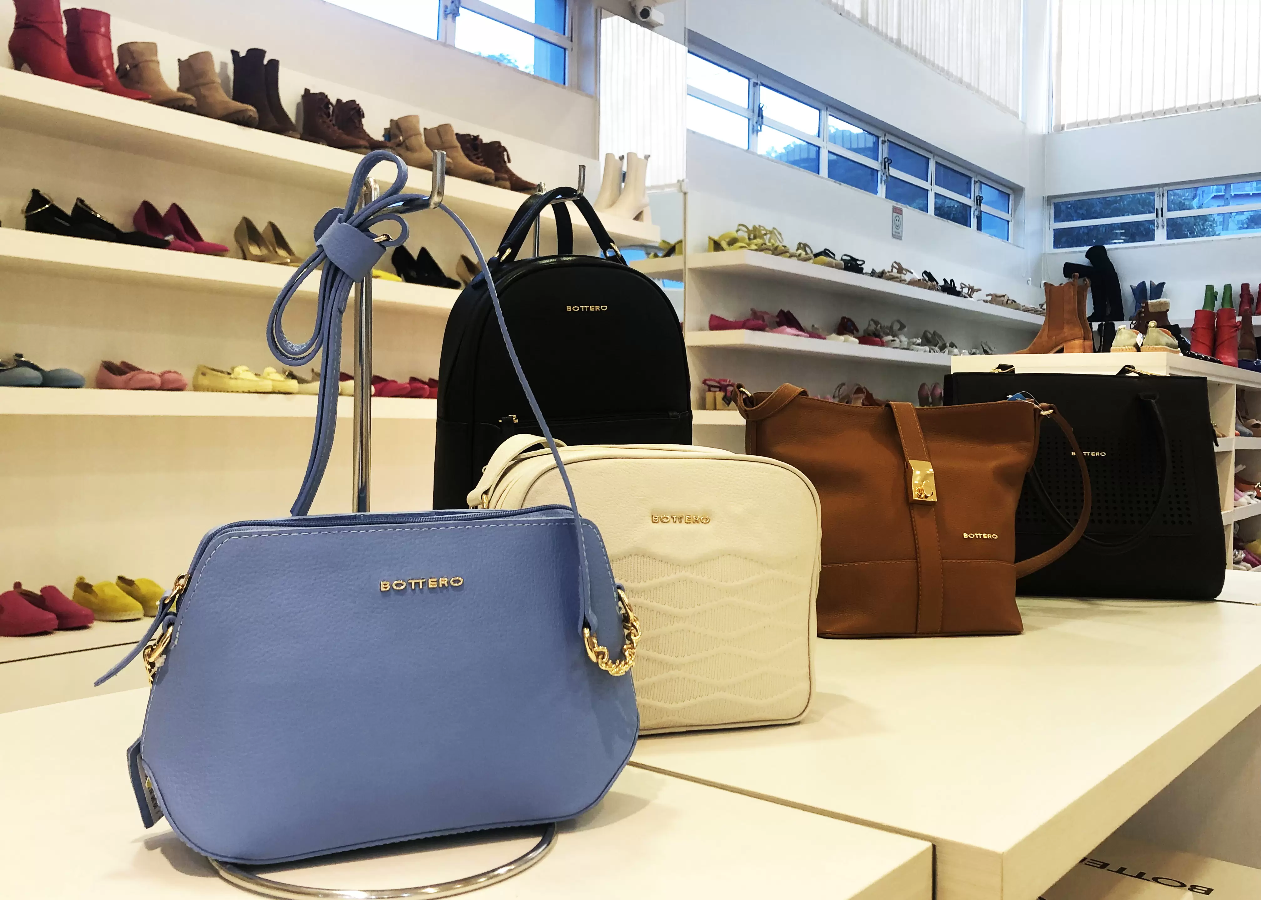 Bottero apresenta primeira coleção de bolsas para multimarcas