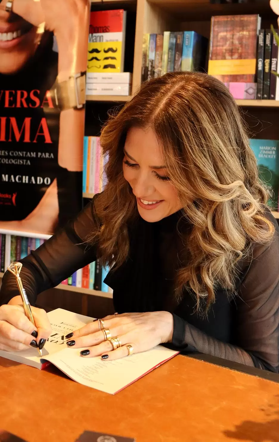 Brava Mall, em Itajaí, recebe lançamento do livro “Conversa Íntima”