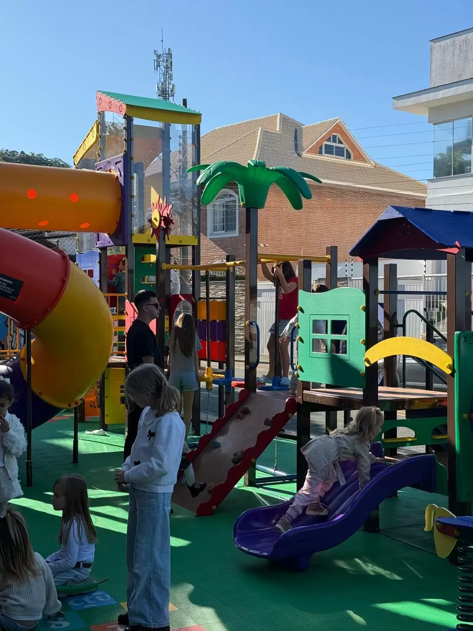 Restaurante Lindacap celebra o Dia das Crianças com diversão, cultura e solidariedade