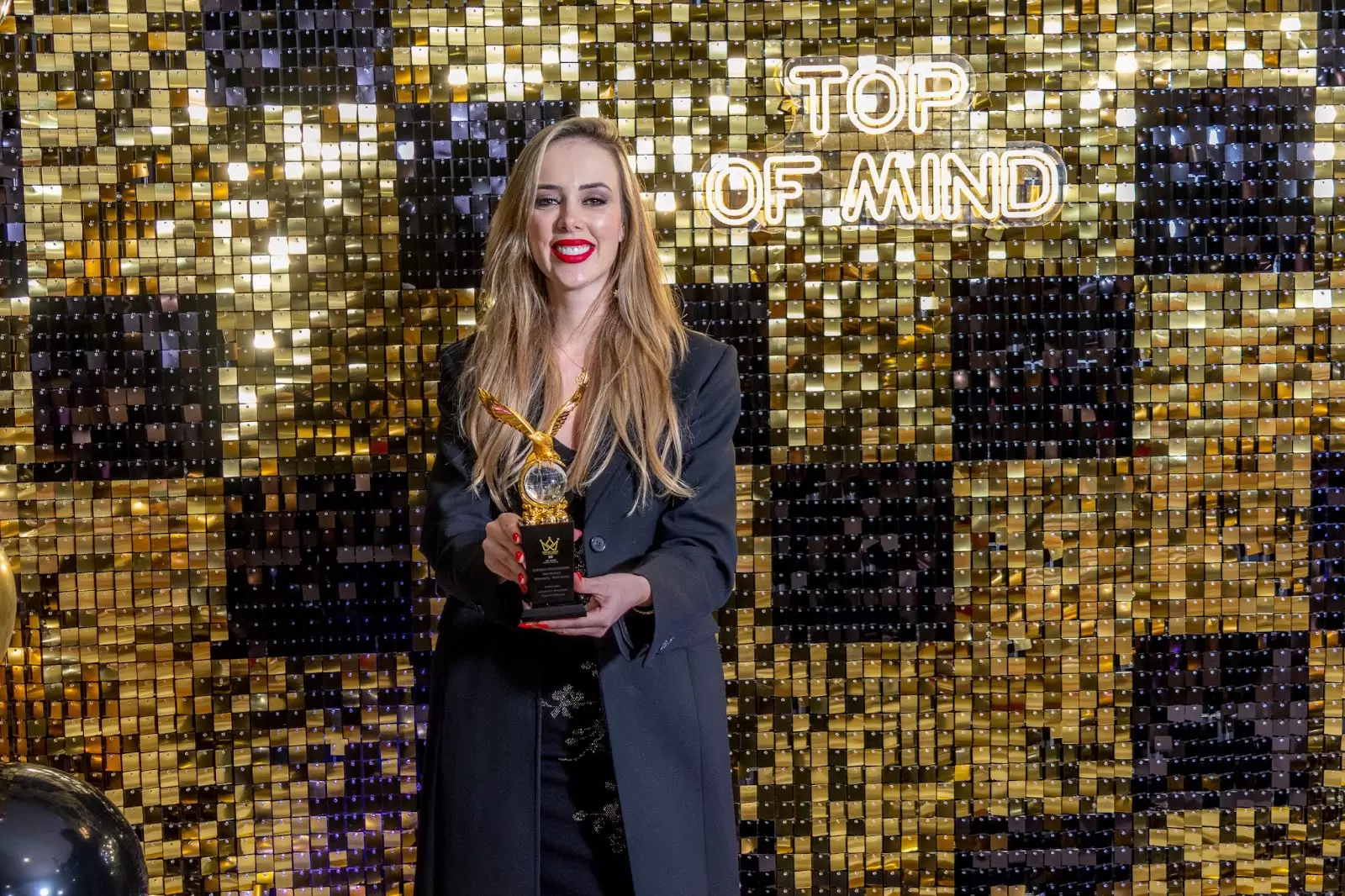 CEO da Kohll Beauty recebe prêmio de “Melhor CEO do segmento cosmético