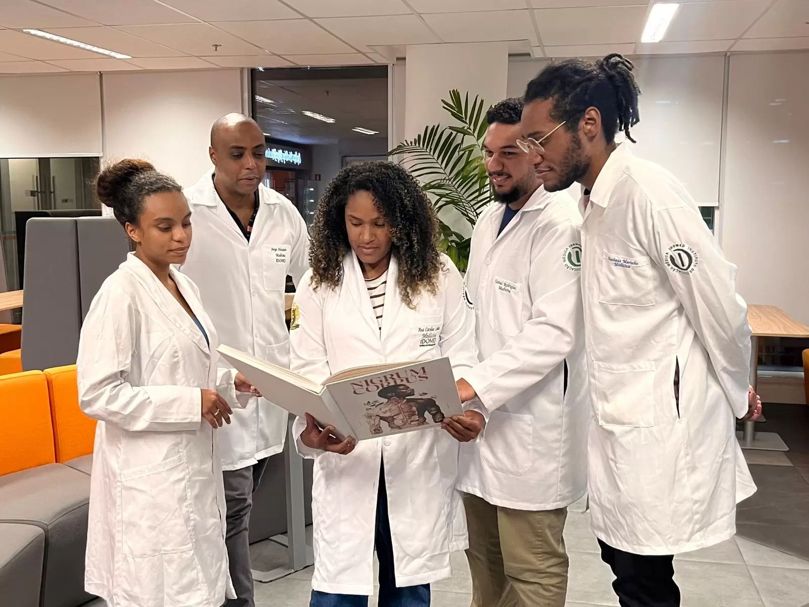 “Corpo Preto” é consagrado em Cannes com Grand Prix inédito e três Leões por projeto que denuncia o racismo estrutural na saúde