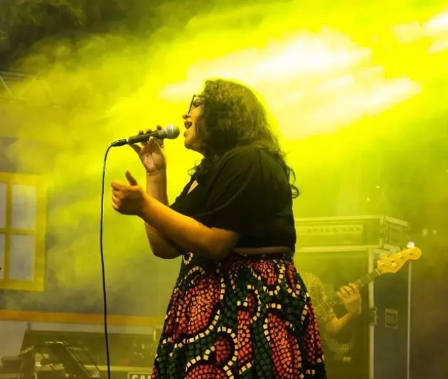 Do rock ao samba: BravaMall anuncia agenda de shows gratuitos em abril