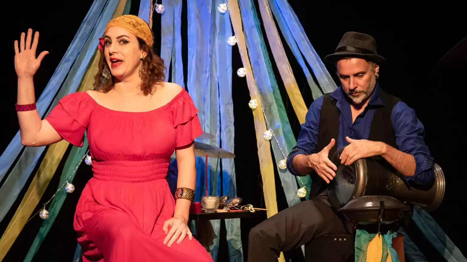 Consonante Duo traz contos tradicionais dos povos ciganos neste Domingo com Teatro