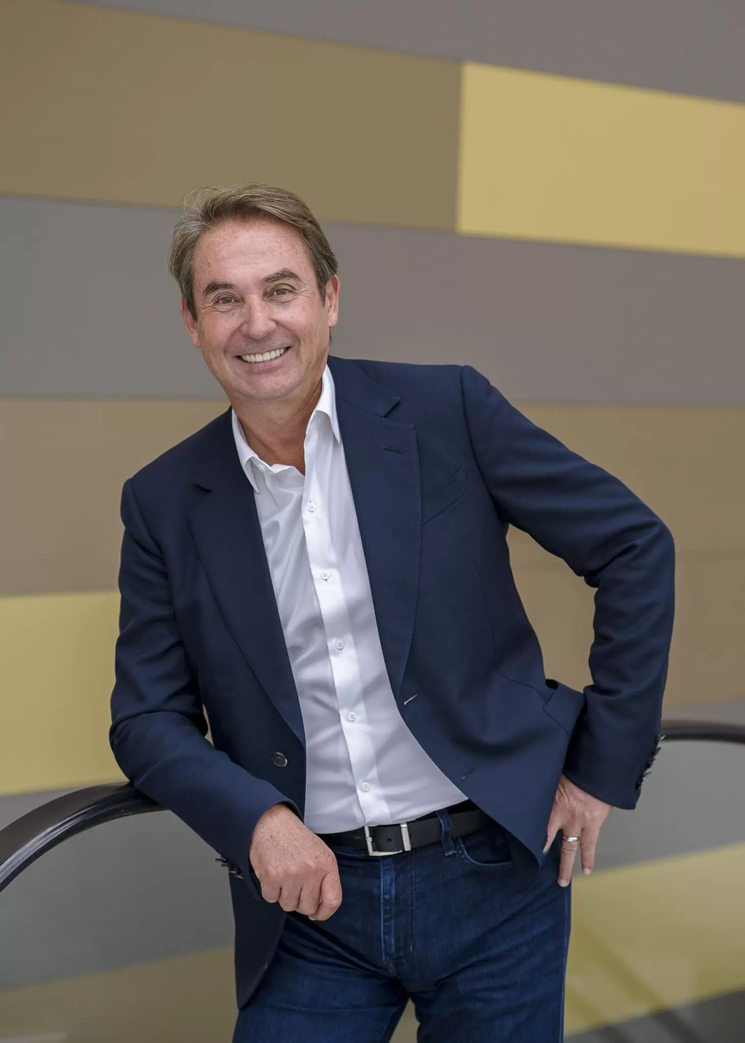 Grupo Almeida Junior celebra 45 anos e consolida liderança no segmento de shopping centers em SC