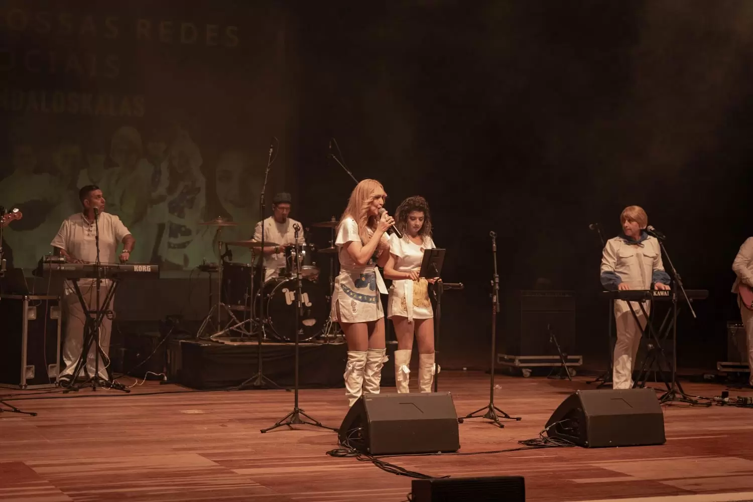 Los Kalas inicia turnê em SC com espetáculo “Elvis & ABBA” em Florianópolis nesta quinta-feira (10