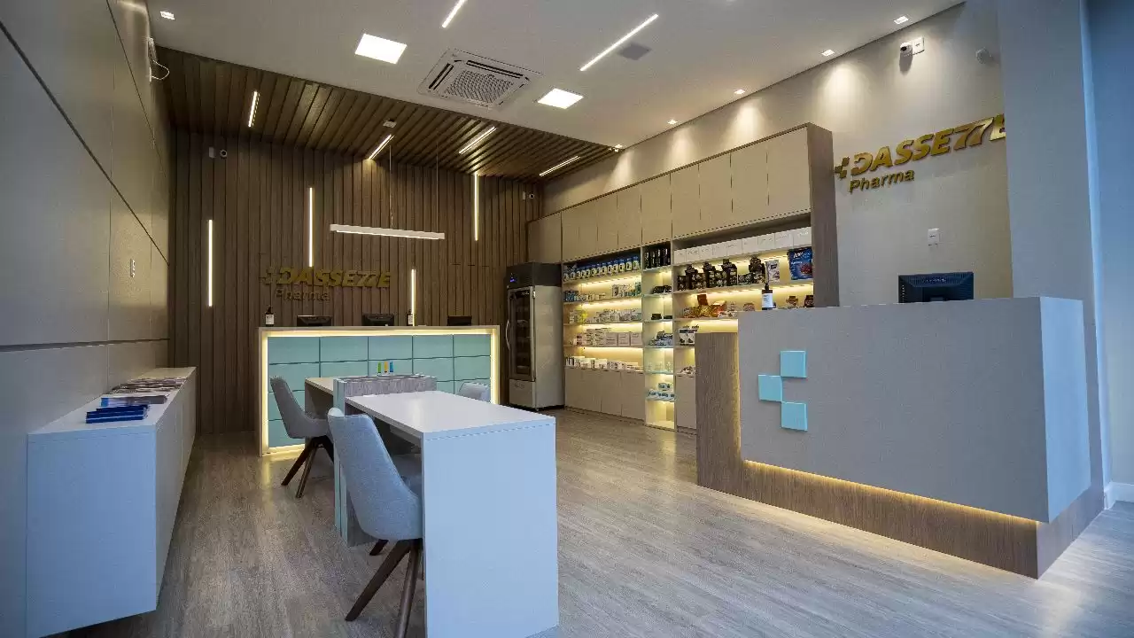Dassette Pharma inaugura em Santa Catarina com coquetel e doação