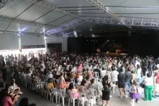 35º Festival de Dança do Shopping Itaguaçu celebra a chegada da primavera com mais de 3 mil participantes - Clube do Champanhe