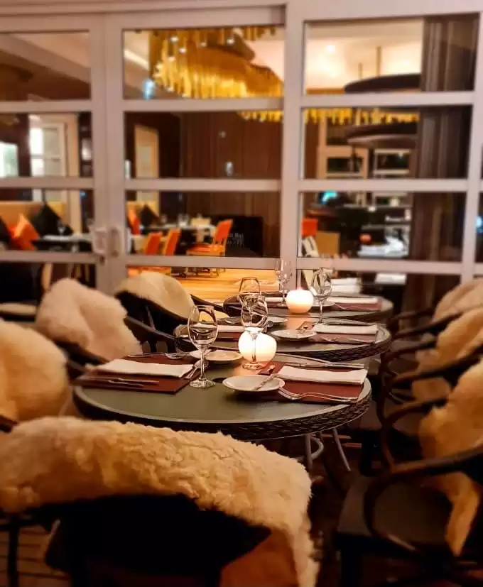 Hotel IL Campanario, em Jurerê in_, promove 26 shows em agosto para hóspedes e visitantes