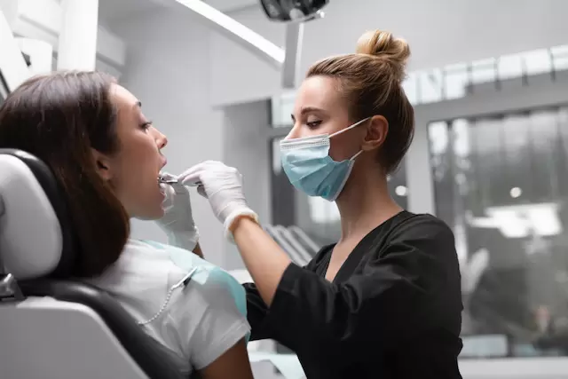 Centro universitário oferece tratamentos odontológicos gratuitos em São José