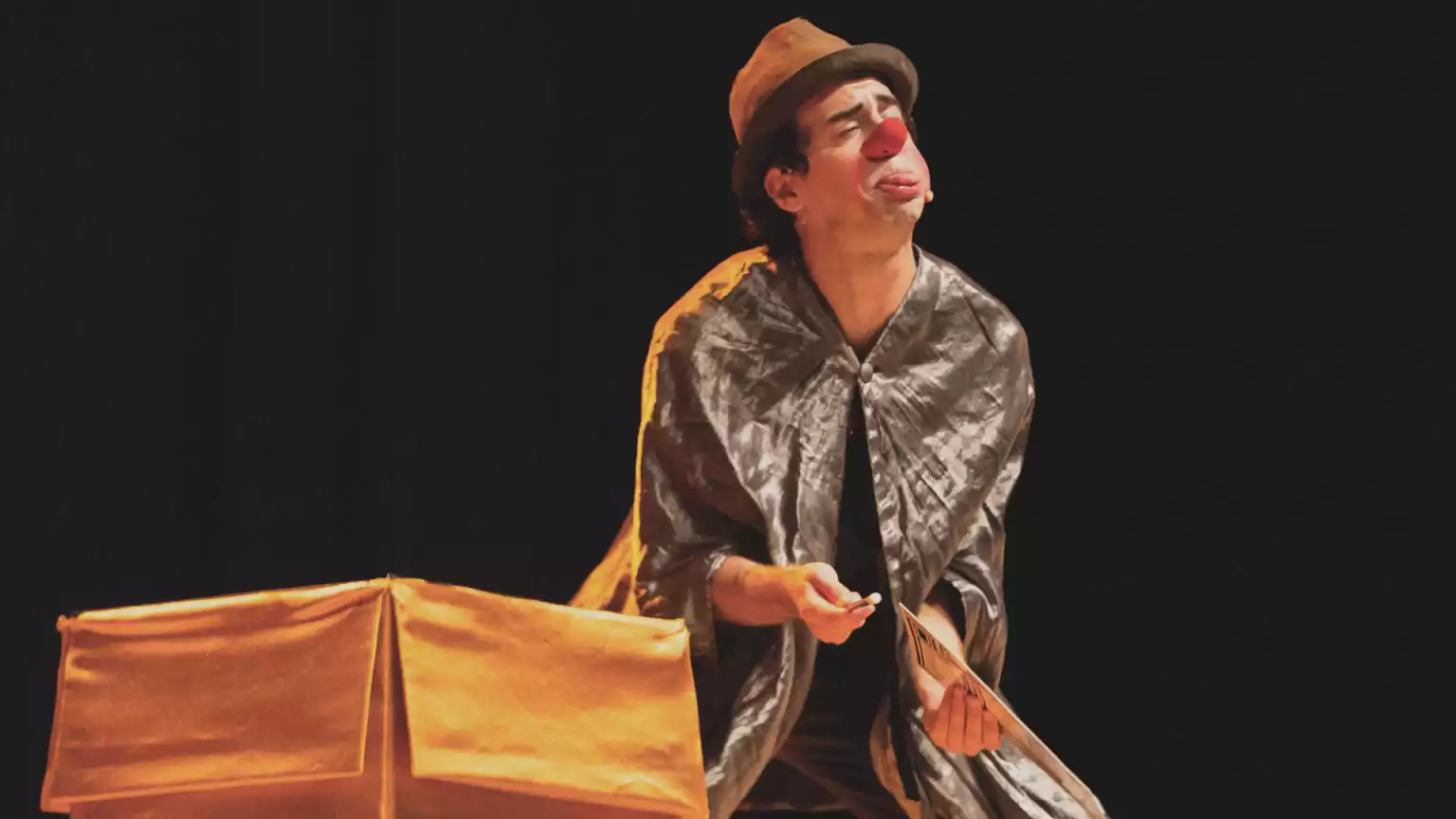 Premiado espetáculo O Presente é a atração deste Domingo com Teatro de Páscoa