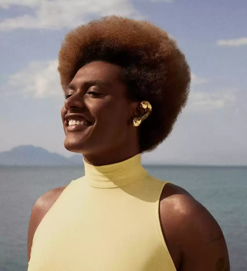 TUM FESTIVAL apresenta Liniker em Santa Catarina com a turnê do primeiro álbum-solo, Indigo Borboleta Anil