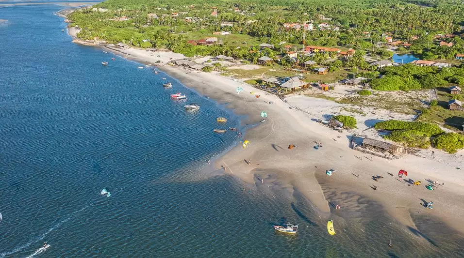 Conheça praia no Maranhão que está entre as mais deslumbrantes do mundo