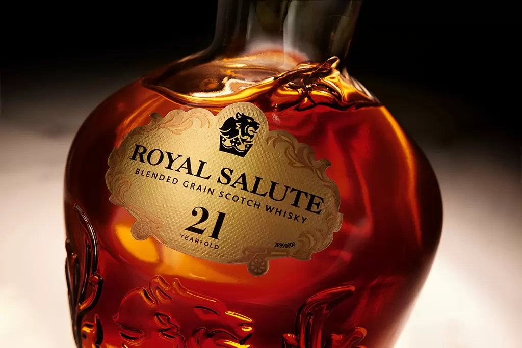 Brasil é o segundo mercado mundial a receber o diferenciado Royal Salute 21 year old blended grain