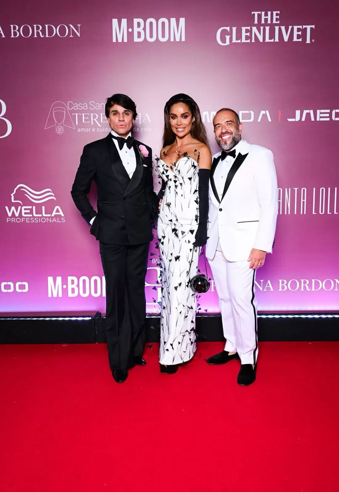 Catarinenses marcam presença em evento beneficente de luxo em SP