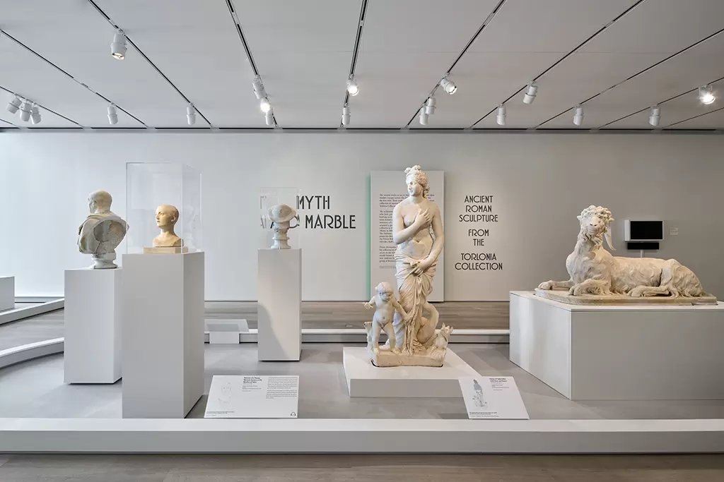 A exposição Myth & Marble: Ancient Roman Sculpture from the Torlonia Collection inaugura no Instituto de Arte de Chicago