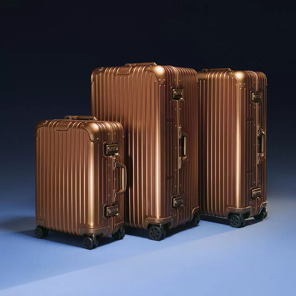 Rimowa Original Bronze | Marina Abramović participa de nova campanha global da marca