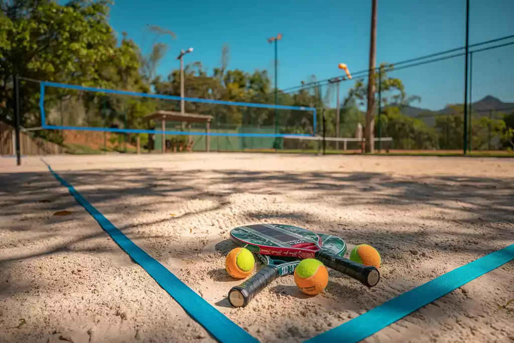 Cinco Hotéis no Brasil que entraram na onda do Beach Tennis