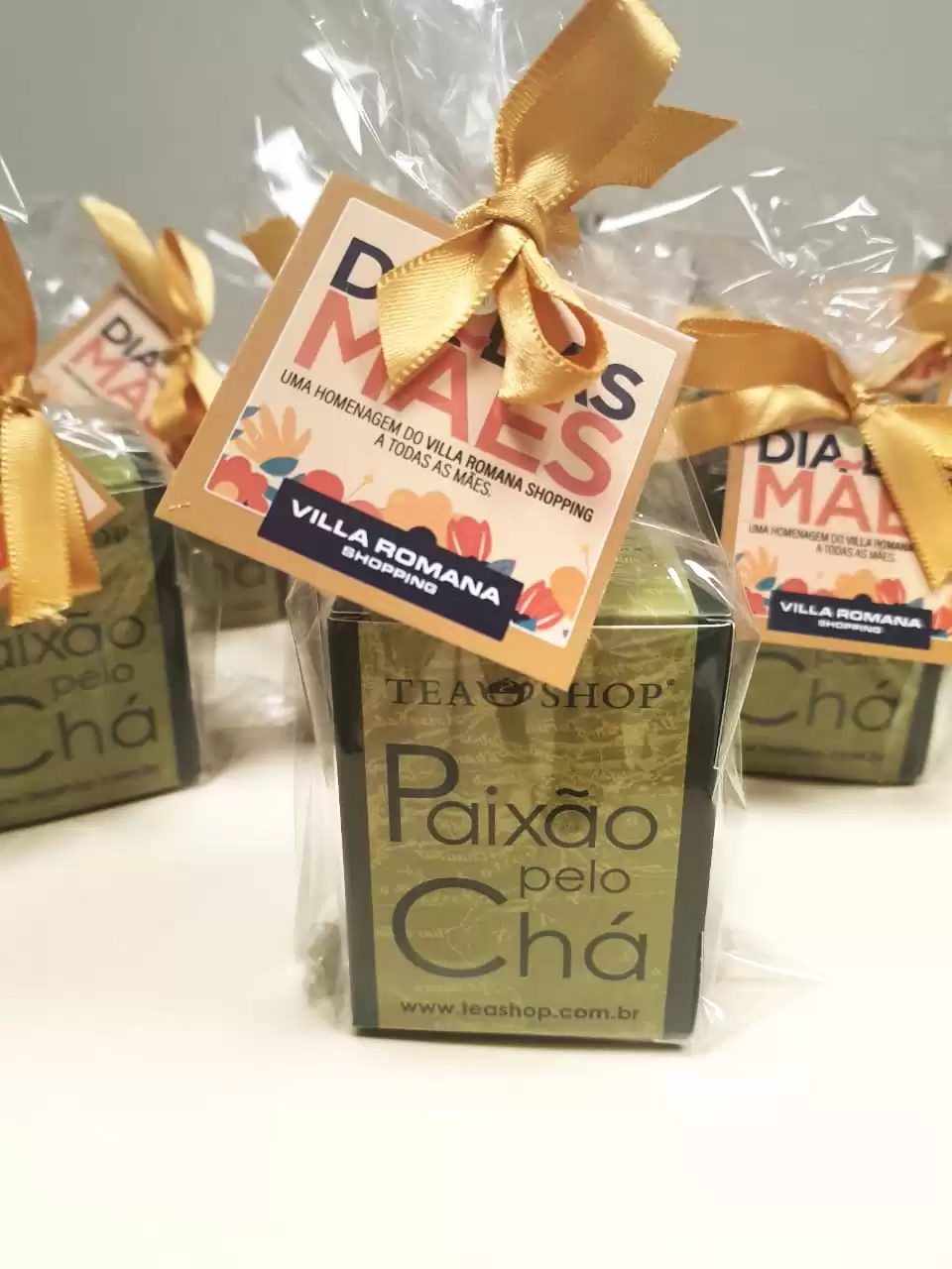 Villa Romana Shopping presenteia as mães com mimo da Tea Shop
